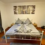 Ernzerhof Apartman